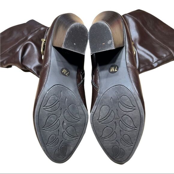 White Mountain Women's 7M faux fake leather dark espresso brown tall boots - Picture 6 of 12